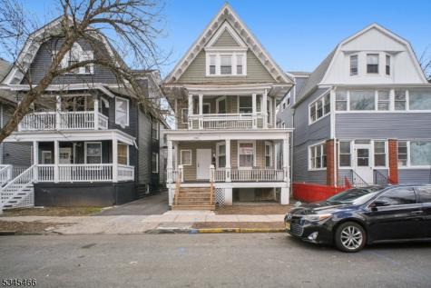 250 Amherst Street East Orange NJ 07018