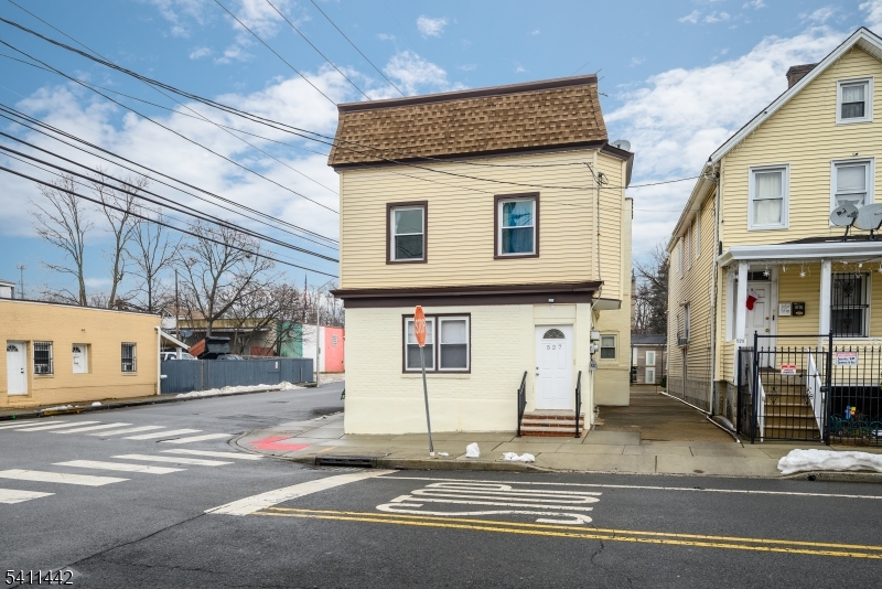 527 Cary Street City Of Orange NJ 07050
