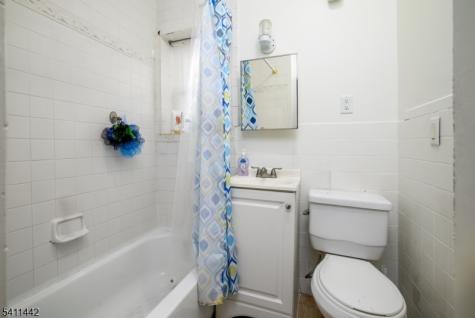 527 Cary Street City Of Orange NJ 07050