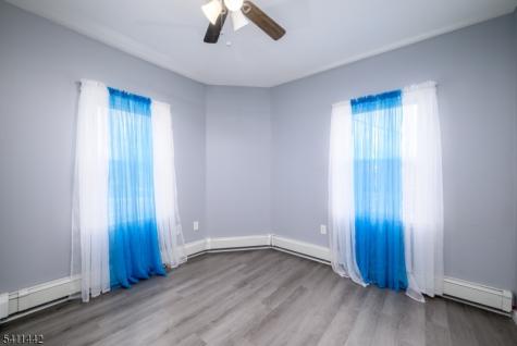 527 Cary Street City Of Orange NJ 07050