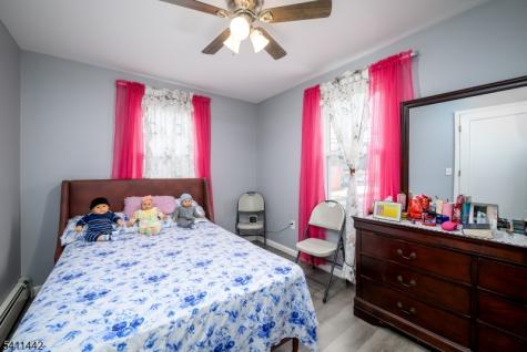 527 Cary Street City Of Orange NJ 07050