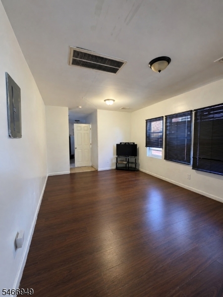 63 Huntington Terrace Newark NJ 07112