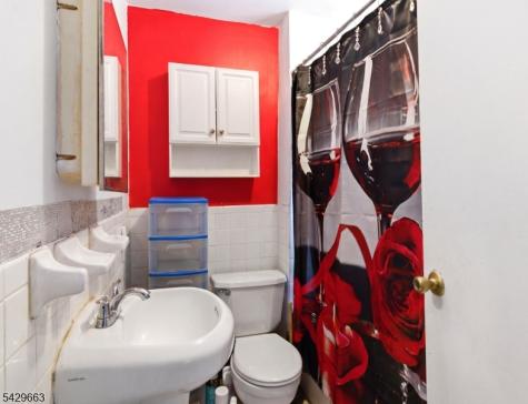 59 Adams Street Irvington NJ 07111