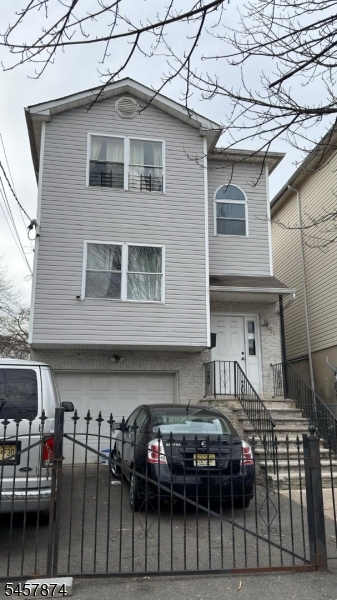 121 Chadwick Avenue Newark NJ 07108