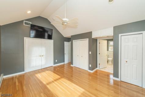 75 Grove Street Clifton NJ 07013
