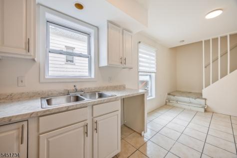 235 Keen Street Paterson NJ 07524