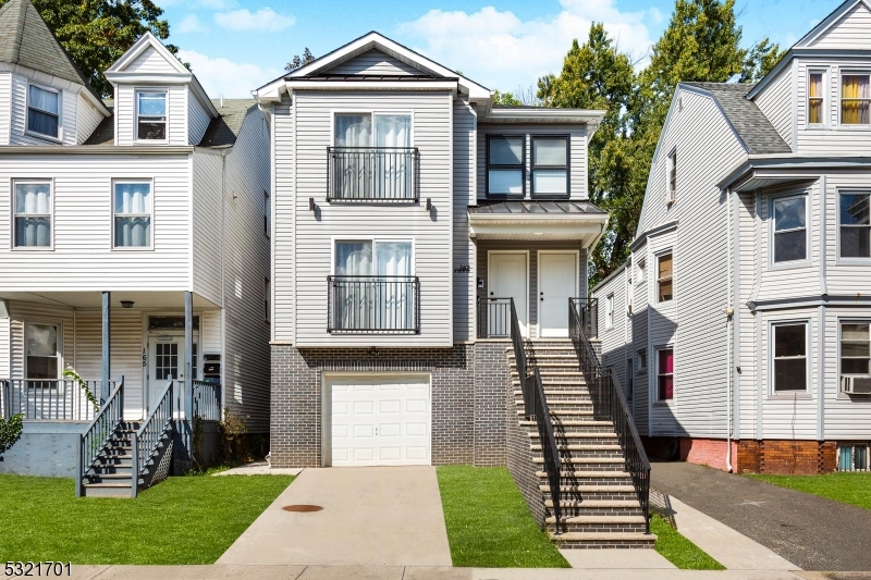 167 N 18th Street East Orange NJ 07017