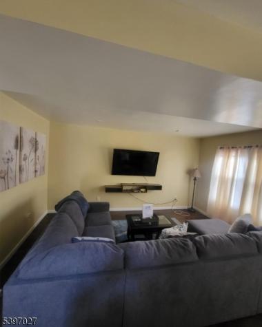 1371 Clinton Avenue Irvington NJ 07111