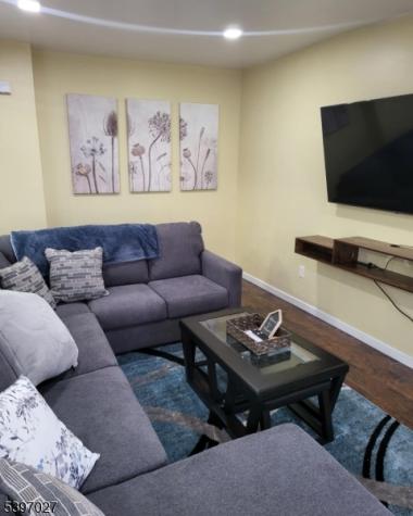 1371 Clinton Avenue Irvington NJ 07111