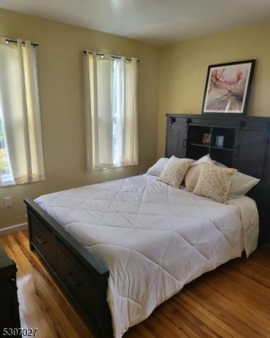 1371 Clinton Avenue Irvington NJ 07111