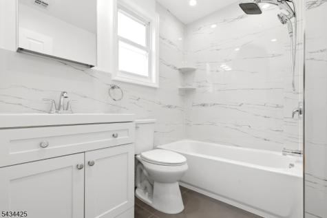 145 Tappan Street Kearny NJ 07032