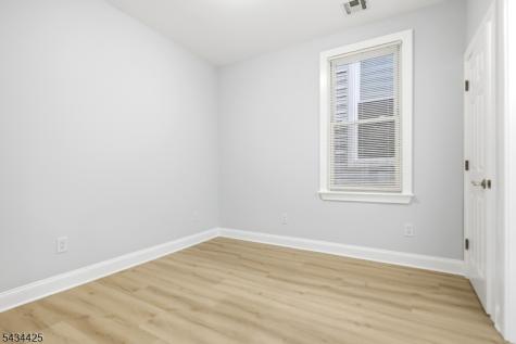 145 Tappan Street Kearny NJ 07032