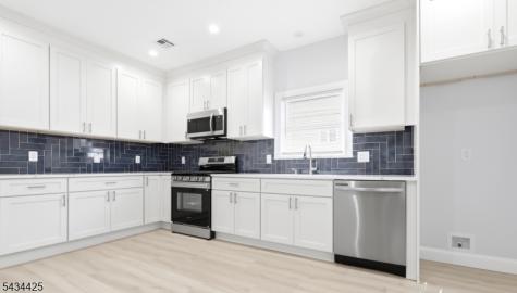 145 Tappan Street Kearny NJ 07032