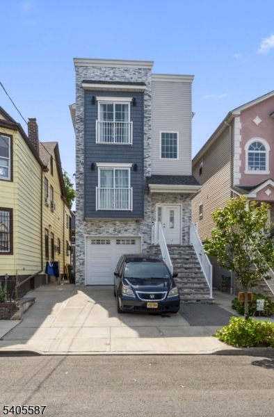 14 Spencer Street Elizabeth NJ 07202