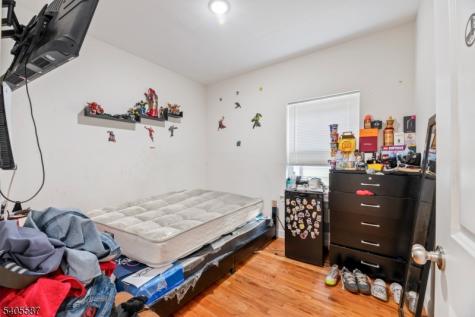 14 Spencer Street Elizabeth NJ 07202