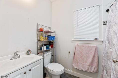 14 Spencer Street Elizabeth NJ 07202