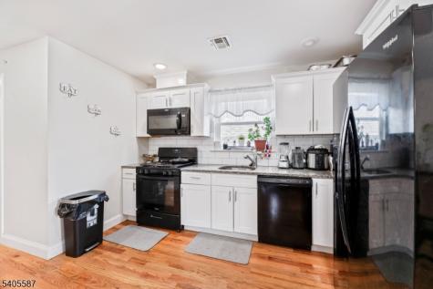 14 Spencer Street Elizabeth NJ 07202