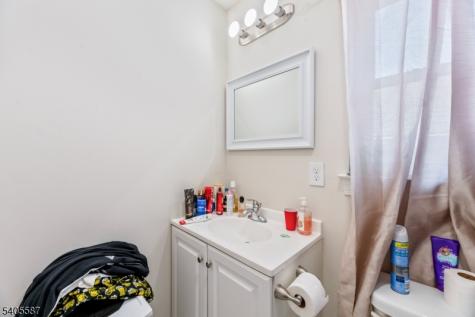 14 Spencer Street Elizabeth NJ 07202