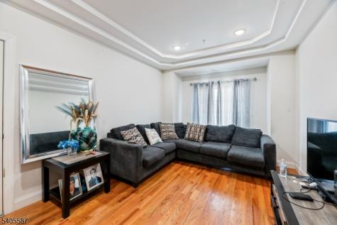 14 Spencer Street Elizabeth NJ 07202