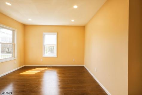 153 Walnut Street Montclair NJ 07042