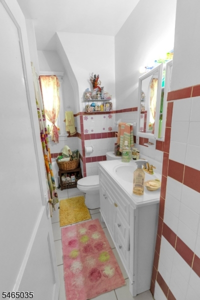 278 18TH Avenue Paterson NJ 07504