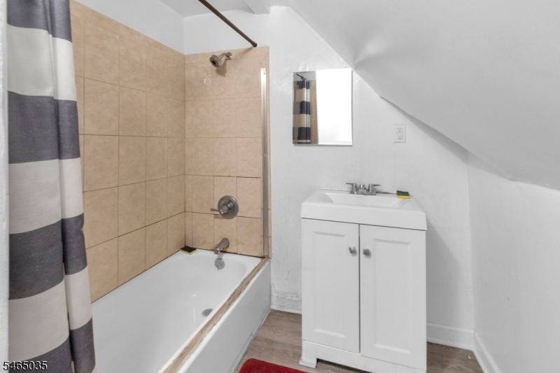 278 18TH Avenue Paterson NJ 07504