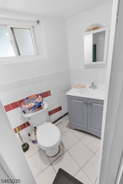 278 18TH Avenue Paterson NJ 07504