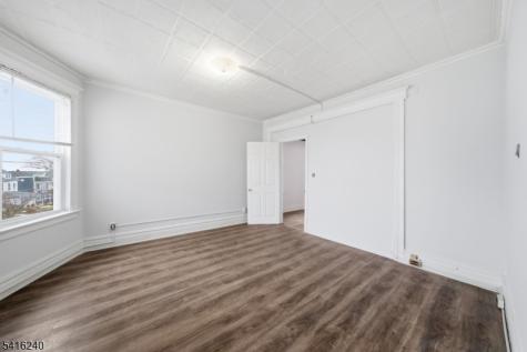 18 Rutland Avenue Kearny NJ 07032