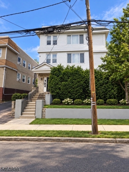 127 Goodwin Avenue Newark NJ 07112