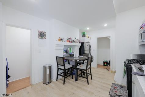 60 Amherst Street East Orange NJ 07018