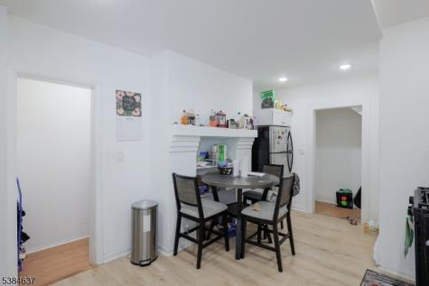 60 Amherst Street East Orange NJ 07018