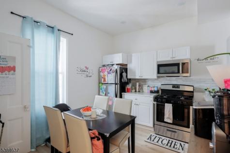 60 Amherst Street East Orange NJ 07018