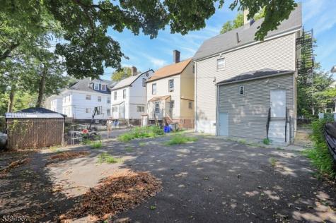 60 Amherst Street East Orange NJ 07018
