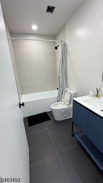 69 Mercer Street Paterson NJ 07524