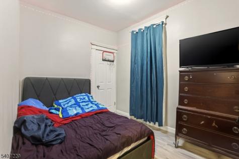 106 Wegman Parkway Jersey City NJ 07305