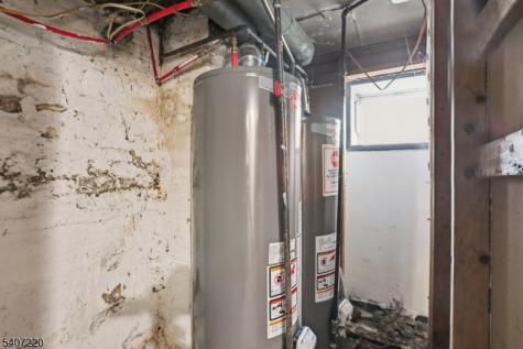 106 Wegman Parkway Jersey City NJ 07305