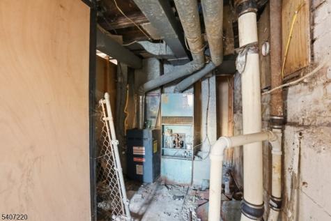 106 Wegman Parkway Jersey City NJ 07305