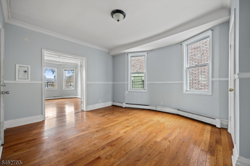 891 S 14th Street Newark NJ 07108