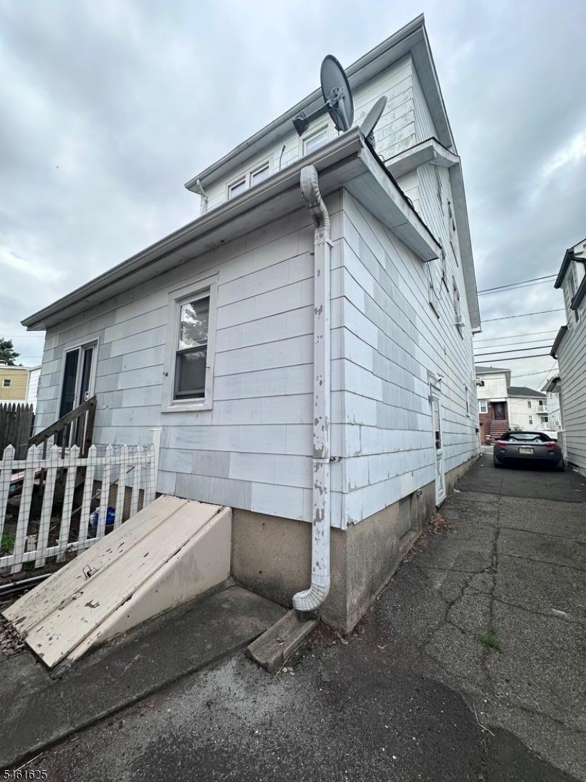1215 Broadway Hillside NJ 07205