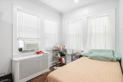 264 Union Street Lodi NJ 07644