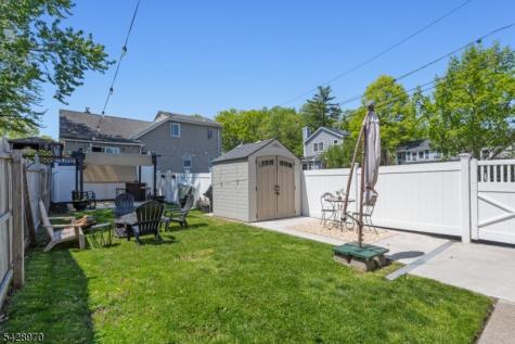 47 Van Pelt Place Little Falls NJ 07424