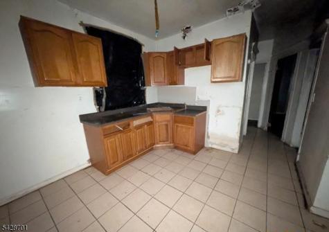 546 S 20th Street Newark NJ 07103