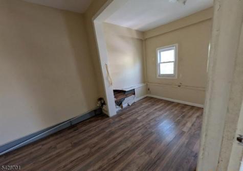 546 S 20th Street Newark NJ 07103