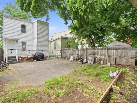 10 Dean Street West Orange NJ 07052