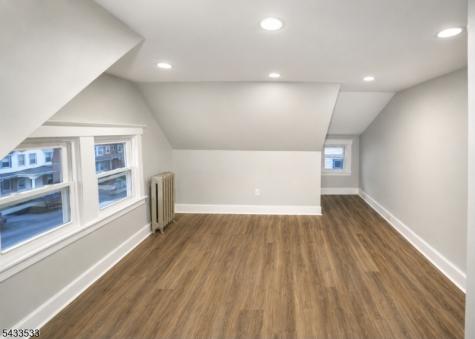 183 N Munn Avenue East Orange NJ 07017