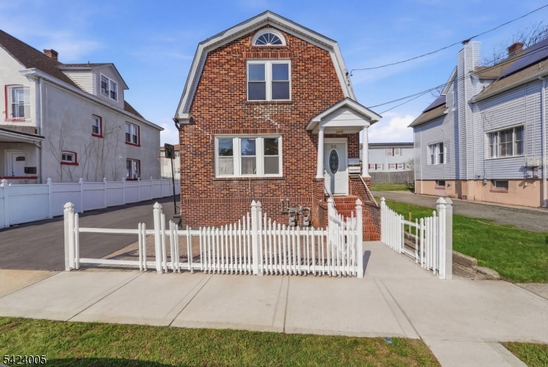25 Florida Grove Road Woodbridge NJ 08832