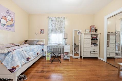 25 Florida Grove Road Woodbridge NJ 08832