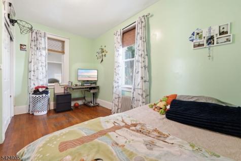 25 Florida Grove Road Woodbridge NJ 08832