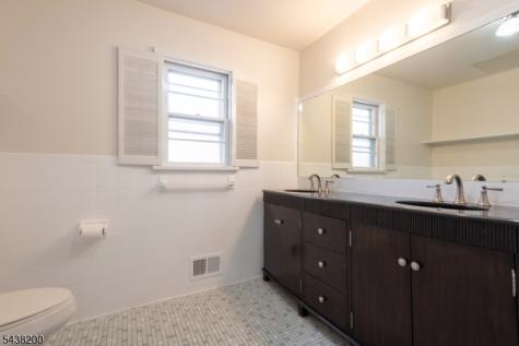 109 Centennial Avenue Cranford NJ 07016