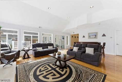 60 Belleview Avenue Butler NJ 07405